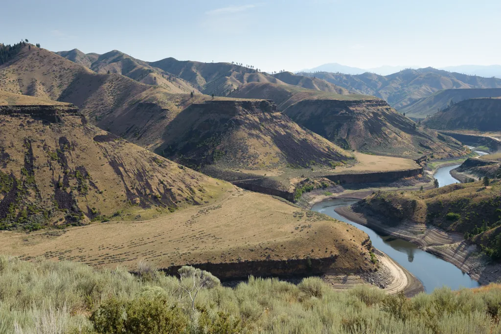 Boise River canyon