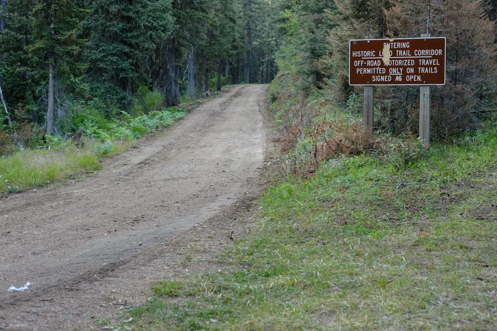 Entering Lolo Corridor