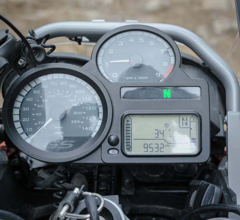 Snow indicator