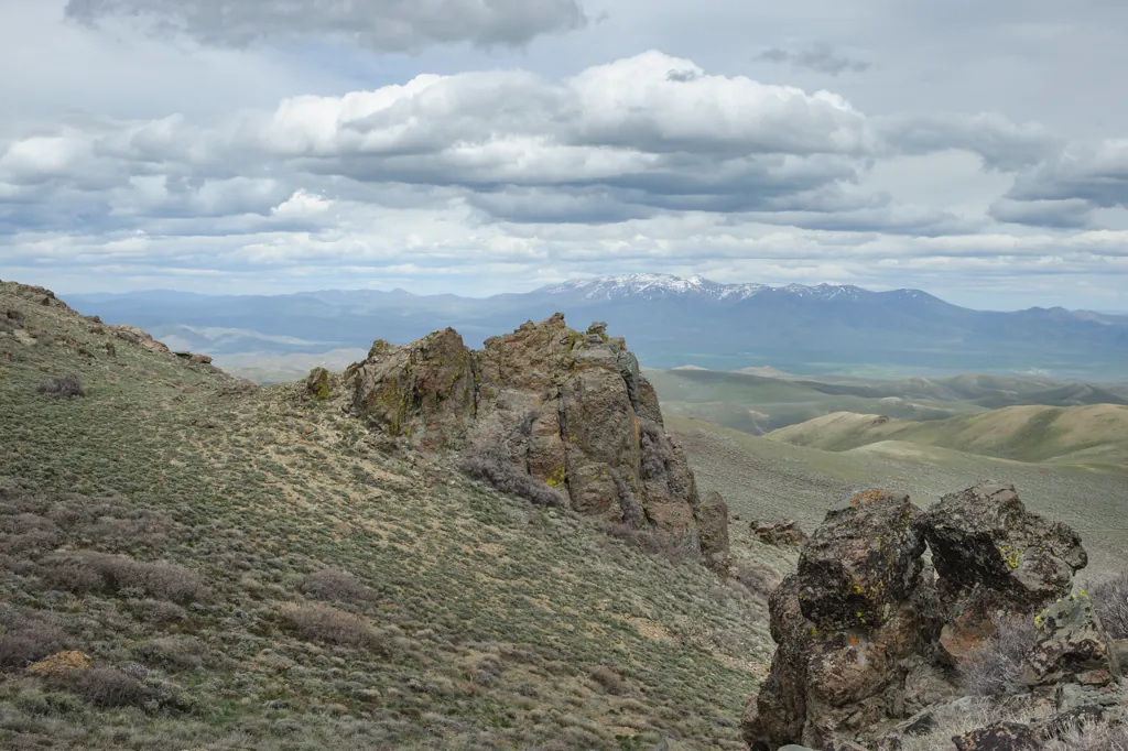 Outcrop to outcrop