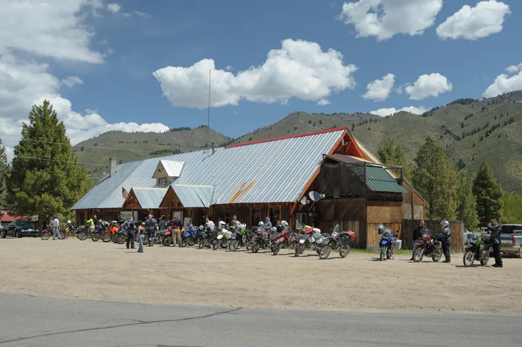 Lunch in Pine