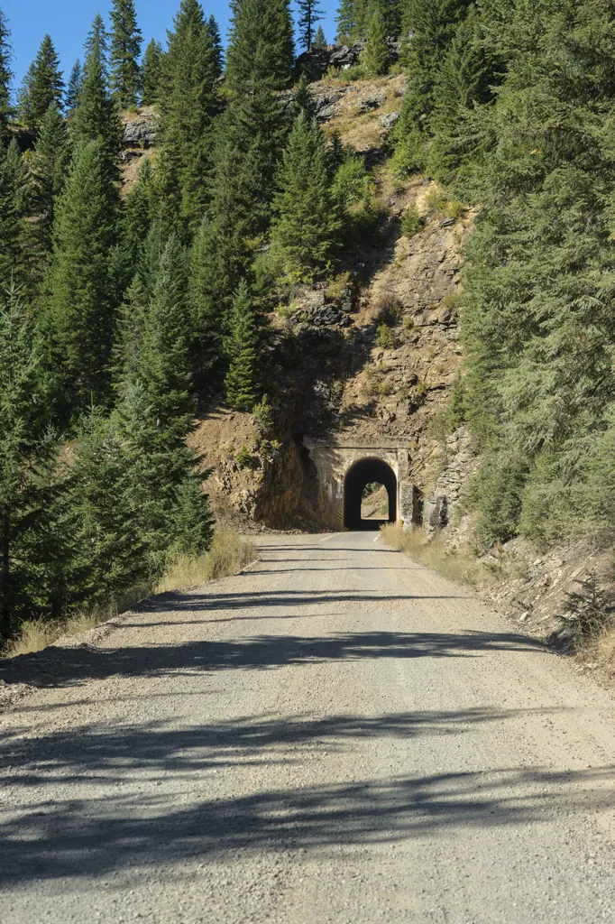 Moon Pass Road