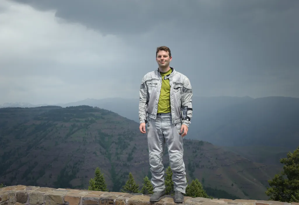 Rain at Hells Canyon Overlook