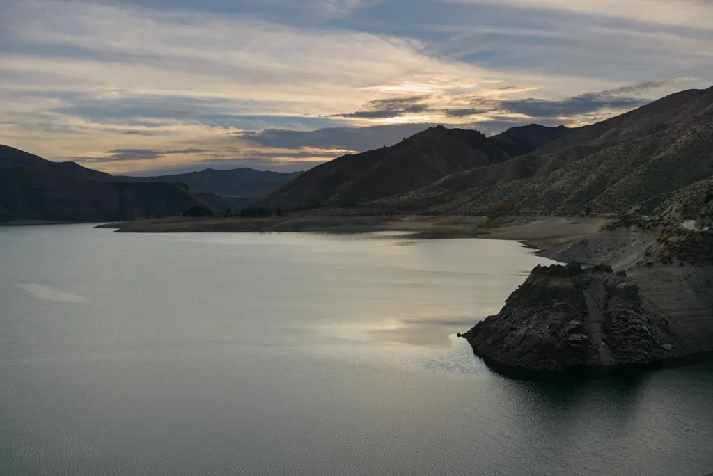 Fading light above Arrowrock Reservoir