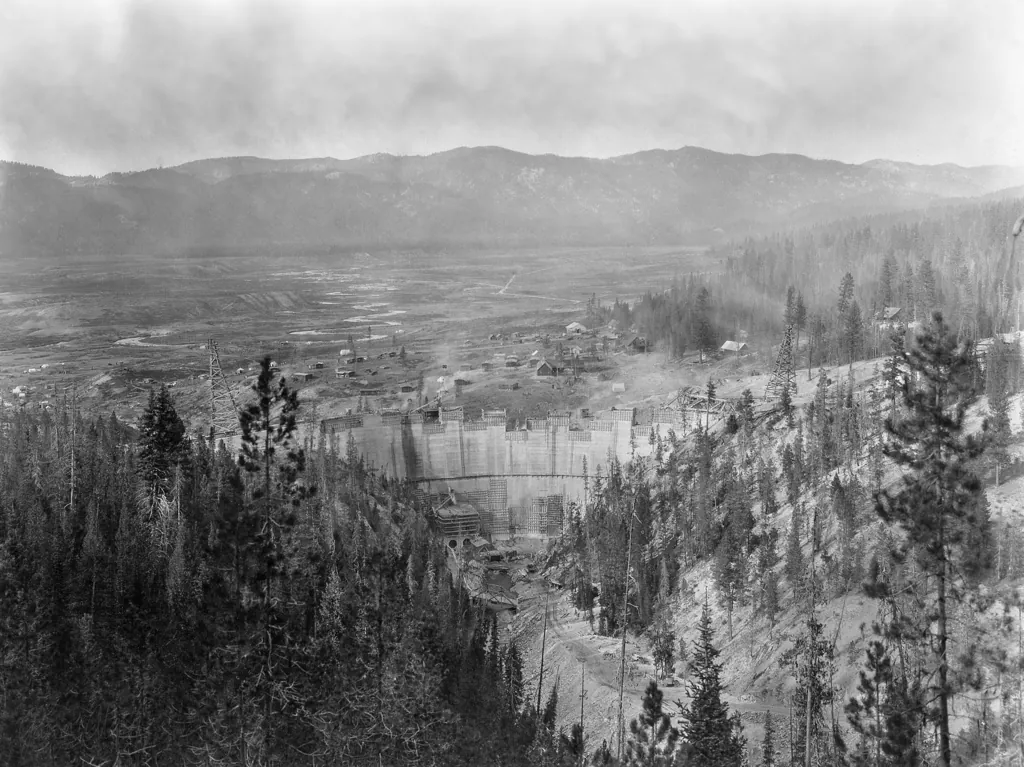 Building the dam