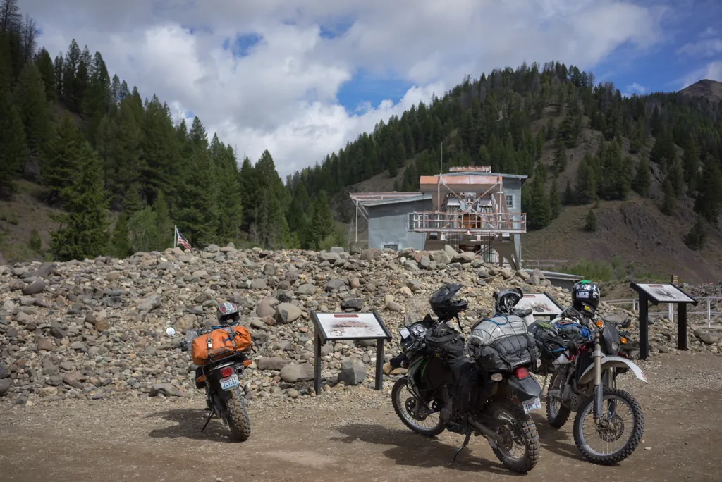 Dredge parking