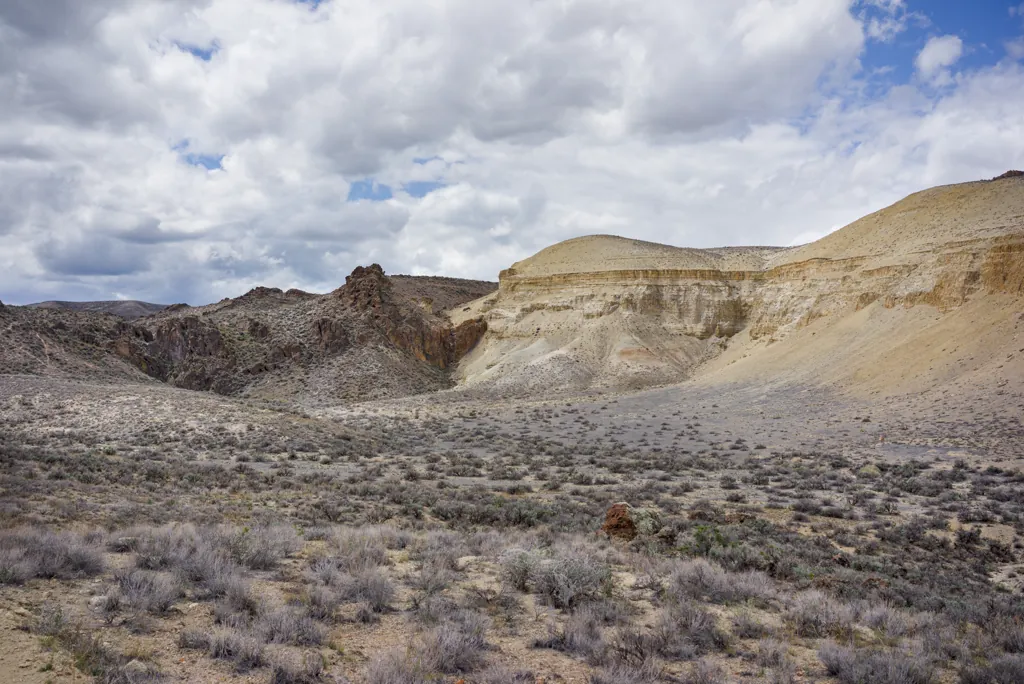 Hidden valley