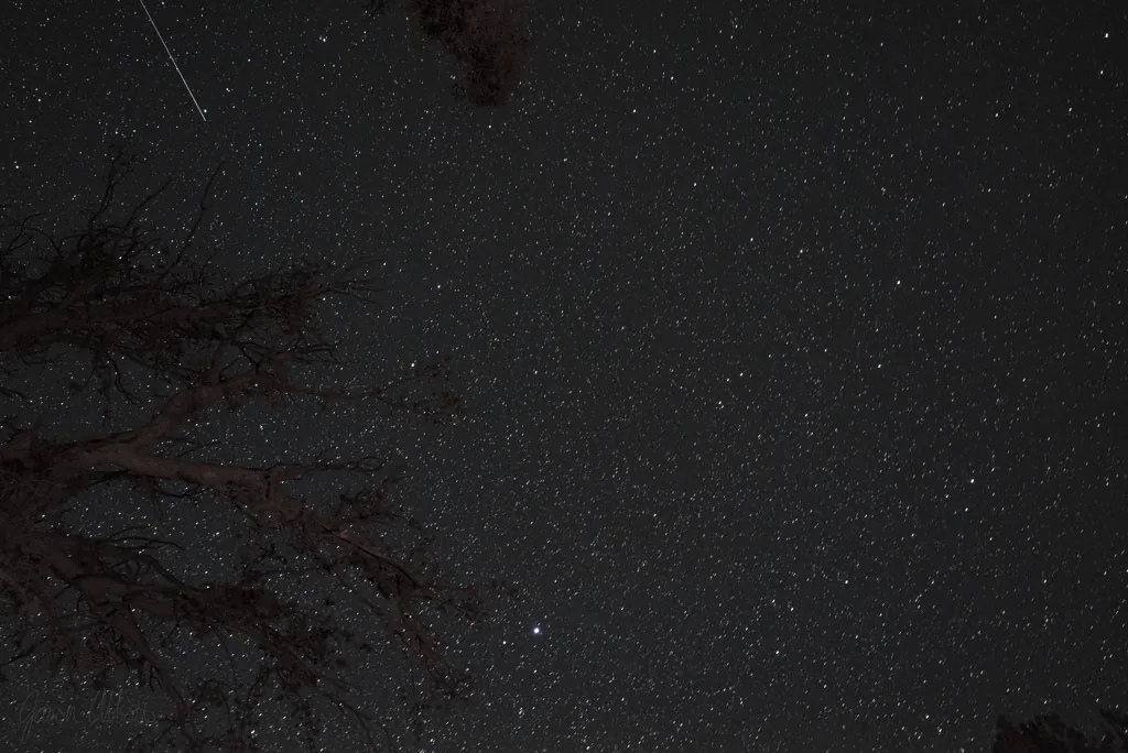 Shooting satellite