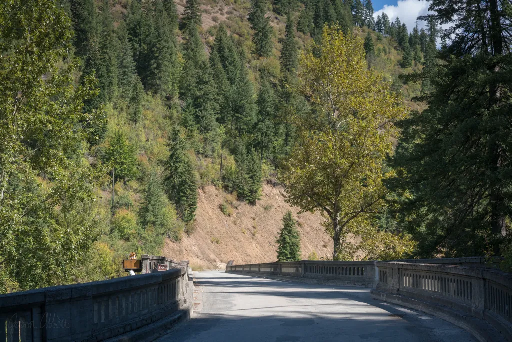 Bridge into Avery